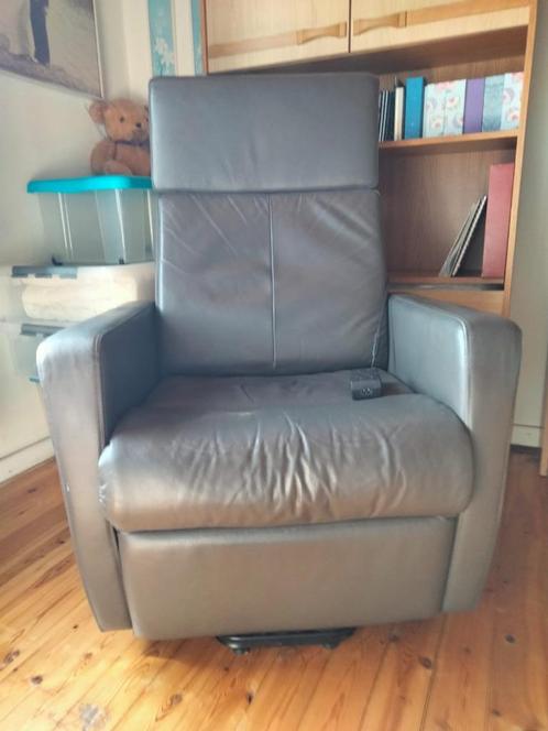 Elektrische relax zetel, Huis en Inrichting, Fauteuils, Gebruikt, Kunststof, Ophalen