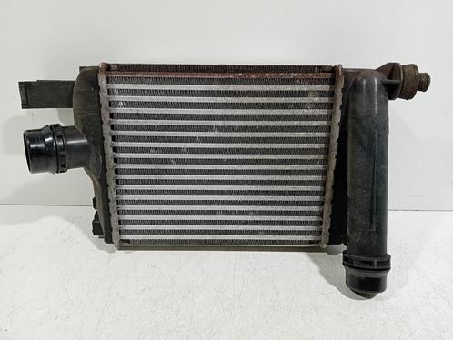 RADIATEUR INTERCOOLER Clio IV Estate / Grandtour (7R), Auto-onderdelen, Airco en Verwarming, Renault, Gebruikt