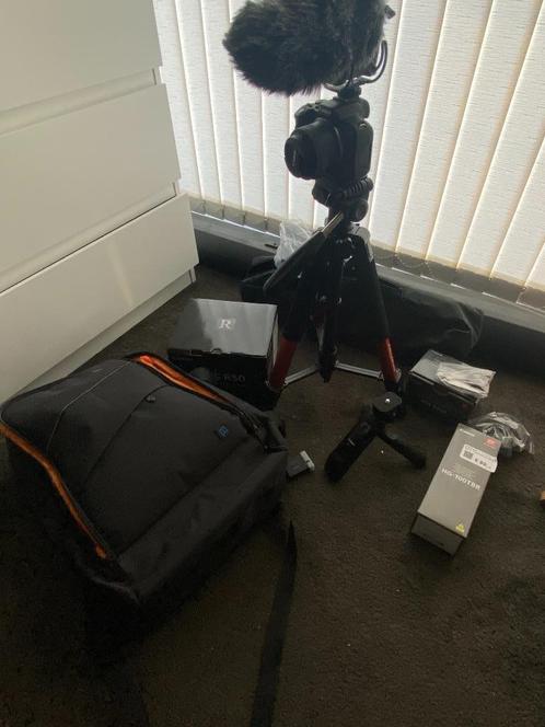Volledige cameraset Canon eos R50, Audio, Tv en Foto, Fotocamera's Digitaal, Zo goed als nieuw, Canon, Ophalen