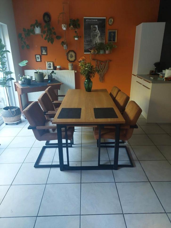 Uittrekbare keukentafel van 6 tot 12 man, Huis en Inrichting, Keuken | Complete keukens, Zo goed als nieuw, Ophalen