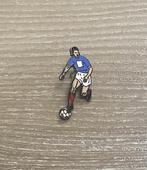 PIN - VOETBAL - FOOTBALL, Verzenden, Gebruikt, Sport, Speldje of Pin