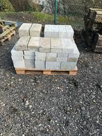 Zware betonblokken, Ophalen, Zo goed als nieuw, Beton