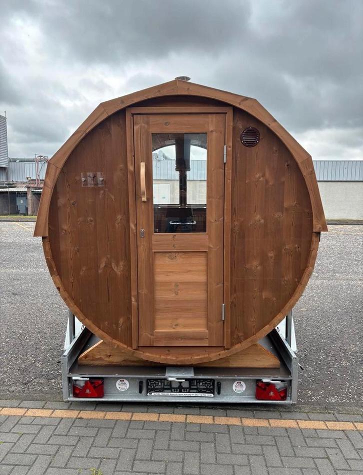 TE HUUR : LUXE OUTDOOR SAUNA OVERAL GELEVERD!, Sport en Fitness, Sauna, Verzenden