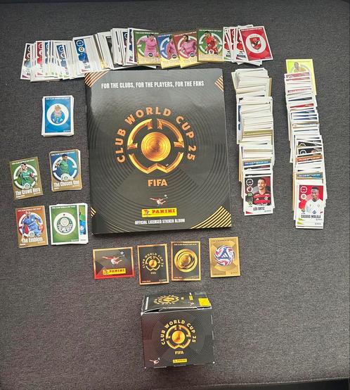 Panini club world cup 25 Alle dubbels  vanaf 0,30 eu/stuk, Hobby en Vrije tijd, Stickers en Plaatjes, Nieuw, Meerdere stickers