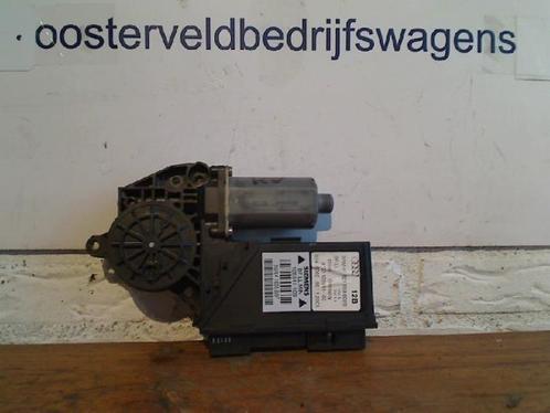 Raammotor Portier van een Audi A4, Auto-onderdelen, Carrosserie, Audi, Gebruikt, 3 maanden garantie, Ophalen of Verzenden