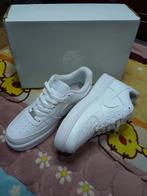 Nike Air Force 1 Low '07 Wit Maat 36, Kleding | Dames, Schoenen, Verzenden, Wit, Nike, Nieuw