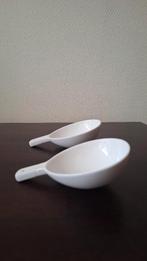SERAX 2 lepels Niels Datema 15x9cm wit porselein, Maison & Meubles, Cuisine | Vaisselle, Neuf, Uni, Enlèvement ou Envoi, Autres types