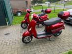 Winterkoopje!Scooters,2 identieke 50cc,B-klasse.Top staat!, Fietsen en Brommers, Ophalen, Overige modellen, Benzine, 50 cc