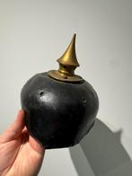 Wo1 Duitse pinhelm zoldervondst, Verzamelen, Militaria | Algemeen, Ophalen of Verzenden