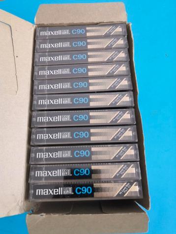 Maxwell cassettes  beschikbaar voor biedingen