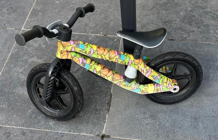 Loopfiets, Kinderen en Baby's, Speelgoed | Buiten | Voertuigen en Loopfietsen, Zo goed als nieuw, Loopfiets, Ophalen