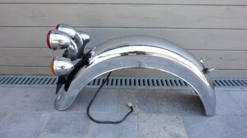 Achterste spatbord van een California 1100. Gepolierd inox. beschikbaar voor biedingen