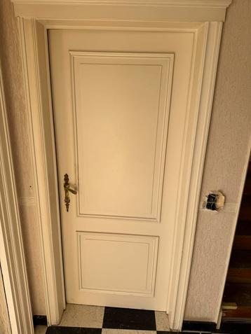7 binnendeuren in hout beschikbaar voor biedingen