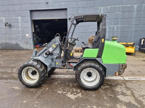 Giant V6004 Xtra (2011), Zakelijke goederen, Machines en Bouw | Kranen en Graafmachines, Wiellader of Shovel, Ophalen