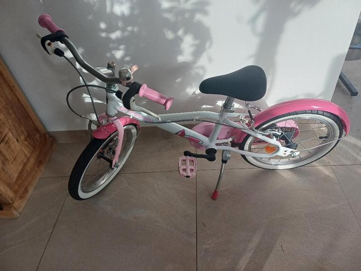 B'twin Doctogirl 500 - kinderfiets, Fietsen en Brommers, Fietsen | Kinderfietsjes, Zo goed als nieuw, 16 tot 20 inch, Ophalen