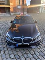 Bmw serie 1 116D hatch automatique 2019, Auto's, Automaat, 1 Reeks, Leder en Stof, Zwart