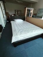 Bed met lattenbodem ( met matras ), Ophalen of Verzenden, Nieuw, 200 cm