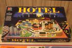 Hotel Bordspel 1986, Drie of vier spelers, Ophalen of Verzenden, Gebruikt, MB SPELLEN