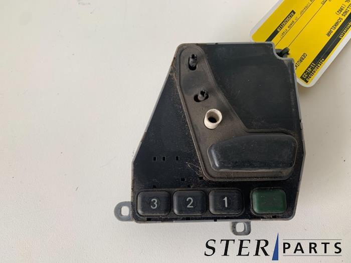 Commutateur réglage siège d'un Mercedes SL, Autos : Pièces & Accessoires, Habitacle & Garnissage, Mercedes-Benz, Utilisé, 3 mois de garantie