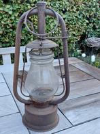Oud lantaarntje, Ophalen