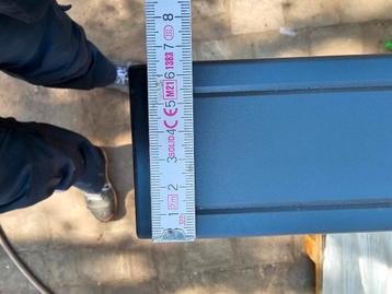 Tuinpalen / tuinscherm alu 270cm te koop 50% korting beschikbaar voor biedingen