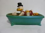 Keramiek Disney 1985 Oom Dagobert in geldbad 33cm, Verzamelen, Disney, Ophalen, Overige figuren, Zo goed als nieuw, Beeldje of Figuurtje