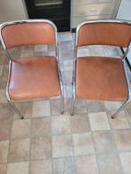 2 vintage stoelen met buisframe en leder zit, Huis en Inrichting, Ophalen, Vintage - retro, Twee, Bruin