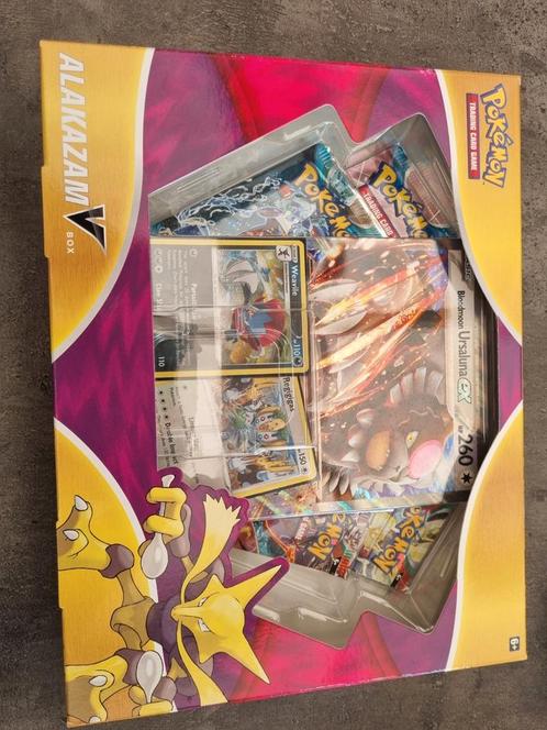 Pokemon box resealed, Hobby en Vrije tijd, Verzamelkaartspellen | Pokémon, Zo goed als nieuw, Ophalen of Verzenden