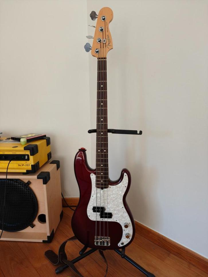 Fender Precision Standard USA, Muziek en Instrumenten, Snaarinstrumenten | Gitaren | Bas, Zo goed als nieuw, Elektrisch, Ophalen