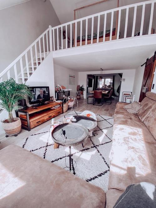 TE KOOP GEZELLIG APPARTEMENT MET 2 SLAAPKAMERS EN GARAGEBOX, Immo, Huizen en Appartementen te koop, Provincie Limburg, D