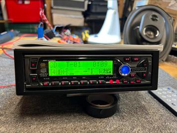 Kenwood Masker KDC-V7090R Bluetooth Oldschool  beschikbaar voor biedingen