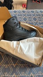 LOWA RENEGADE 2 GTX MID taille 42, Sport en Fitness, Ophalen, Nieuw