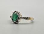 Gouden Vintage ring edelsteen smaragd en diamanten. 2024/76, Handtassen en Accessoires, Antieke sieraden, Ophalen of Verzenden