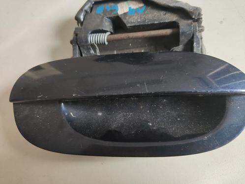 Deurgreep buitenzijde rechts voorzijde  BMW 5 serie E39 Orie, Auto-onderdelen, Carrosserie, Deur, BMW, Gebruikt, Ophalen of Verzenden
