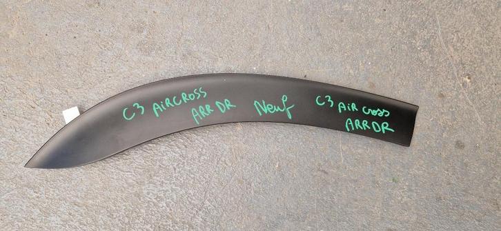 Elargisseur aile CITROEN C3 AIRCROSS ARRIERE DROIT air cross, Autos : Pièces & Accessoires, Freins & Transmission, Citroën, Enlèvement ou Envoi