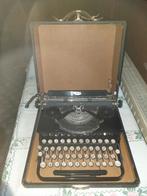 Machine à  ecrire portable ROYAL, Divers, Enlèvement, Utilisé