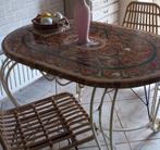 Table en mosaïque en marbre, pièce unique, pieds fer forgé., Enlèvement