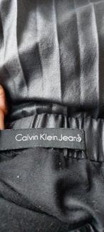Calvin Klein zwarte plooirok, Kleding | Dames, Rokken, Zwart, Zo goed als nieuw, Knielengte, Calvin Klein