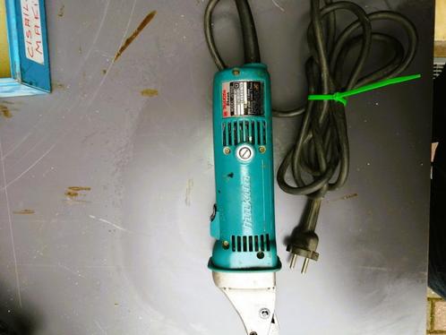 gereedschap: scharen, knabbelaars, Doe-het-zelf en Bouw, Gereedschap | Boormachines, Zo goed als nieuw, Ophalen