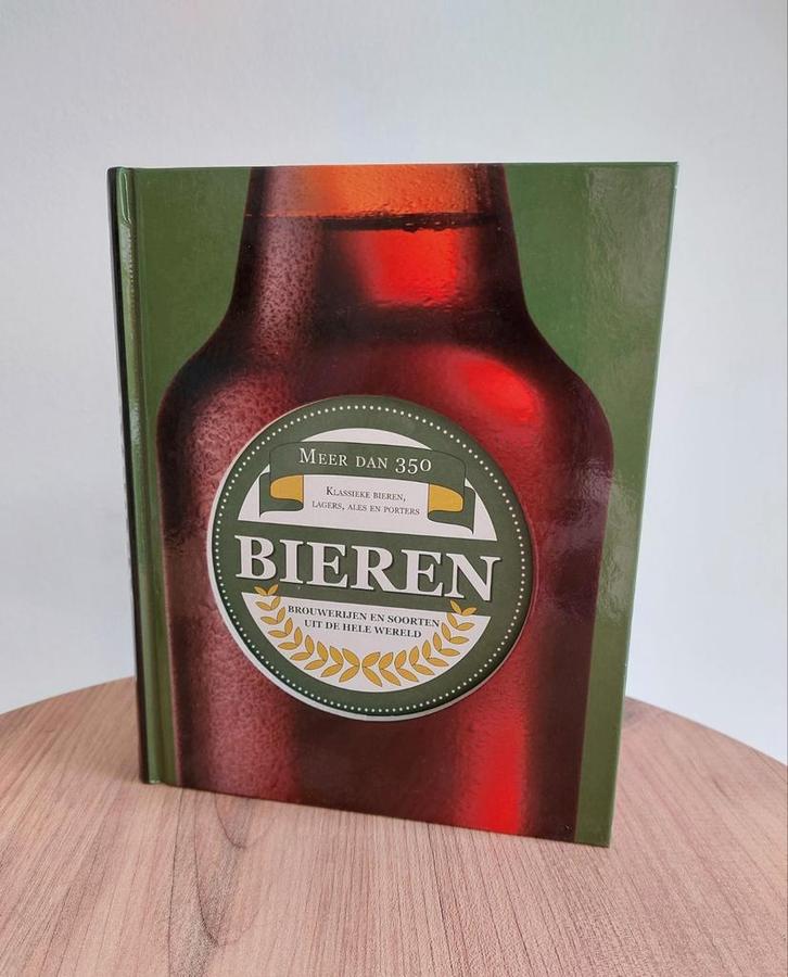 Meer dan 350 bieren, Boeken, Encyclopedieën, Zo goed als nieuw, Overige onderwerpen, Ophalen of Verzenden