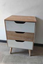 Landelijk kastje, Huis en Inrichting, Slaapkamer | Nachtkastjes, Ophalen