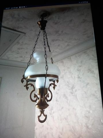 Zeer mooi vintage hang lamp beschikbaar voor biedingen
