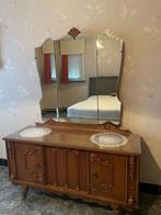 Houten dressoir met spiegel, Ophalen