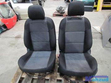 PEUGEOT 207 COMPLEET INTERIEUR 5 DEURS ZWART GRIJS beschikbaar voor biedingen