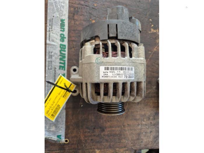 Dynamo van een Fiat 500, Auto-onderdelen, Motor en Toebehoren, Fiat, Gebruikt, 3 maanden garantie, Ophalen of Verzenden