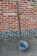 oud beerput emmer, Ophalen