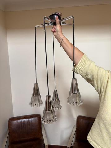 Vintage cascade lamp beschikbaar voor biedingen