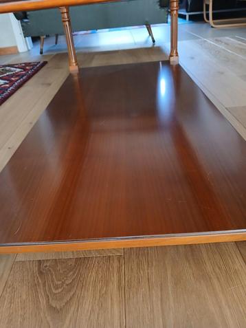 Table basse en cerisier laqué., Enlèvement, Comme neuf, Cerisier