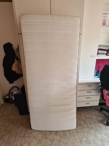 Verenmatras (200x90) beschikbaar voor biedingen