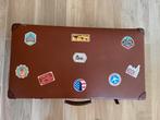 Vieille valise décorative, Ophalen
